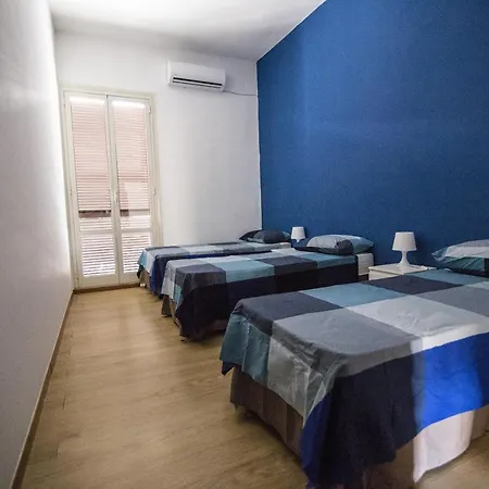 Apartment Tiberim Trastevere 9 *