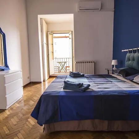 Tiberim Trastevere 9 *